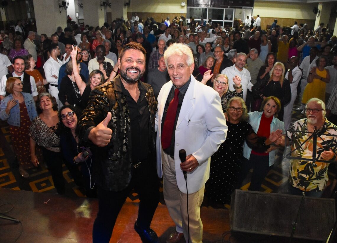 Bianchini Inaugura a Segunda Nobre do Municipal