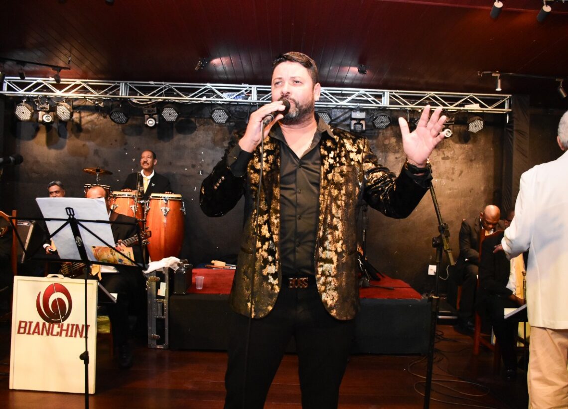 Bianchini Inaugura a Segunda Nobre do Municipal