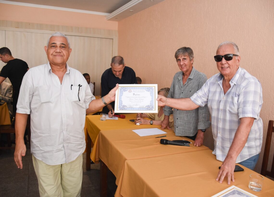 Almoço Marca a Entrega de Diplomas de Amigo do Club Municipal