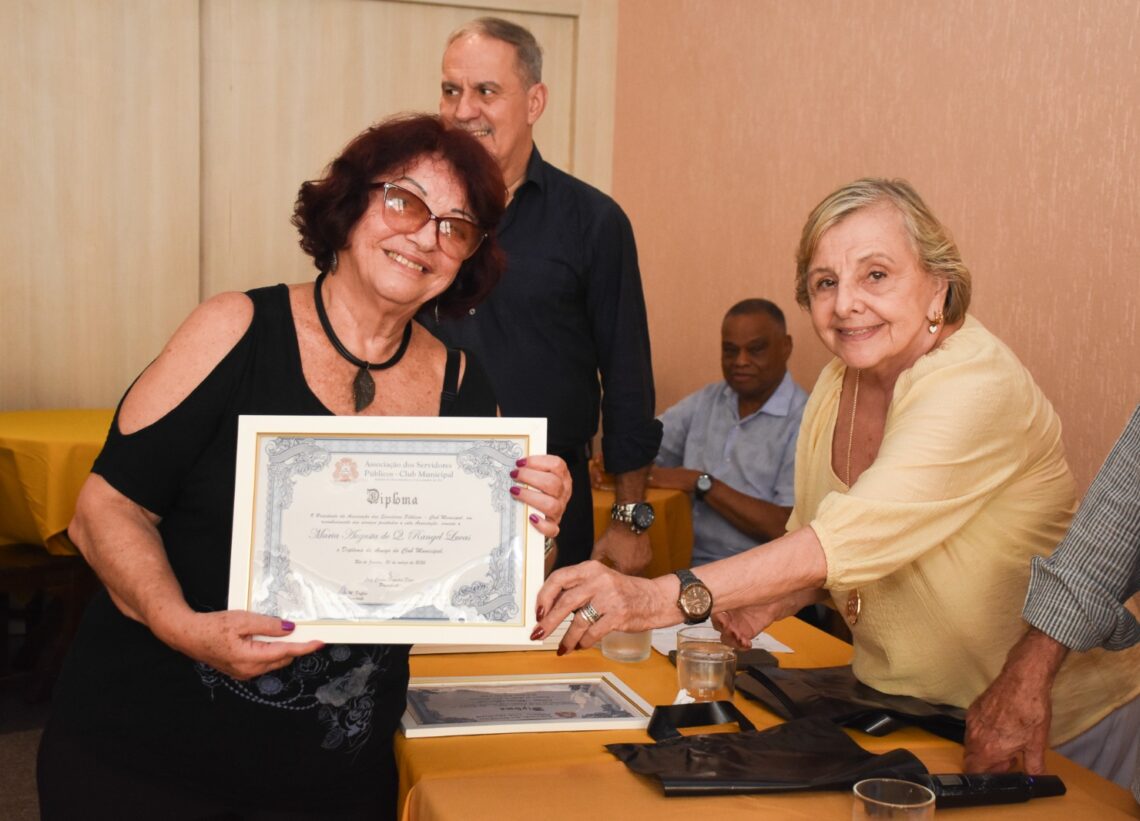 Almoço Marca a Entrega de Diplomas de Amigo do Club Municipal