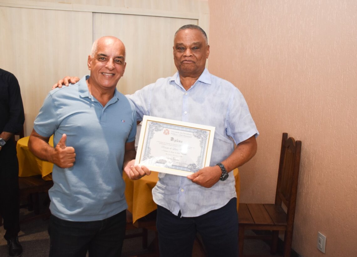Almoço Marca a Entrega de Diplomas de Amigo do Club Municipal