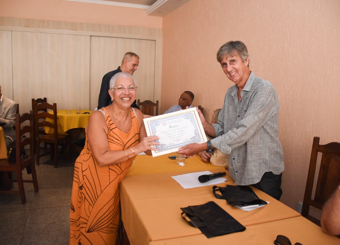 Almoço Marca a Entrega de Diplomas de Amigo do Club Municipal