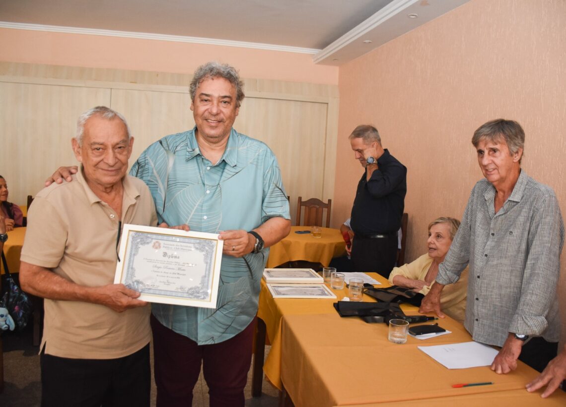 Almoço Marca a Entrega de Diplomas de Amigo do Club Municipal