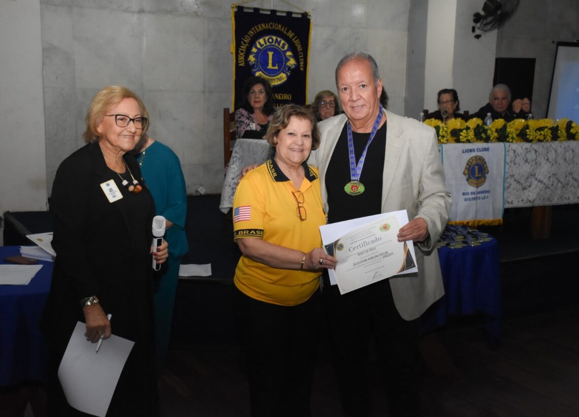 Cesar Daflon Recebe Medalha Lions Saúde