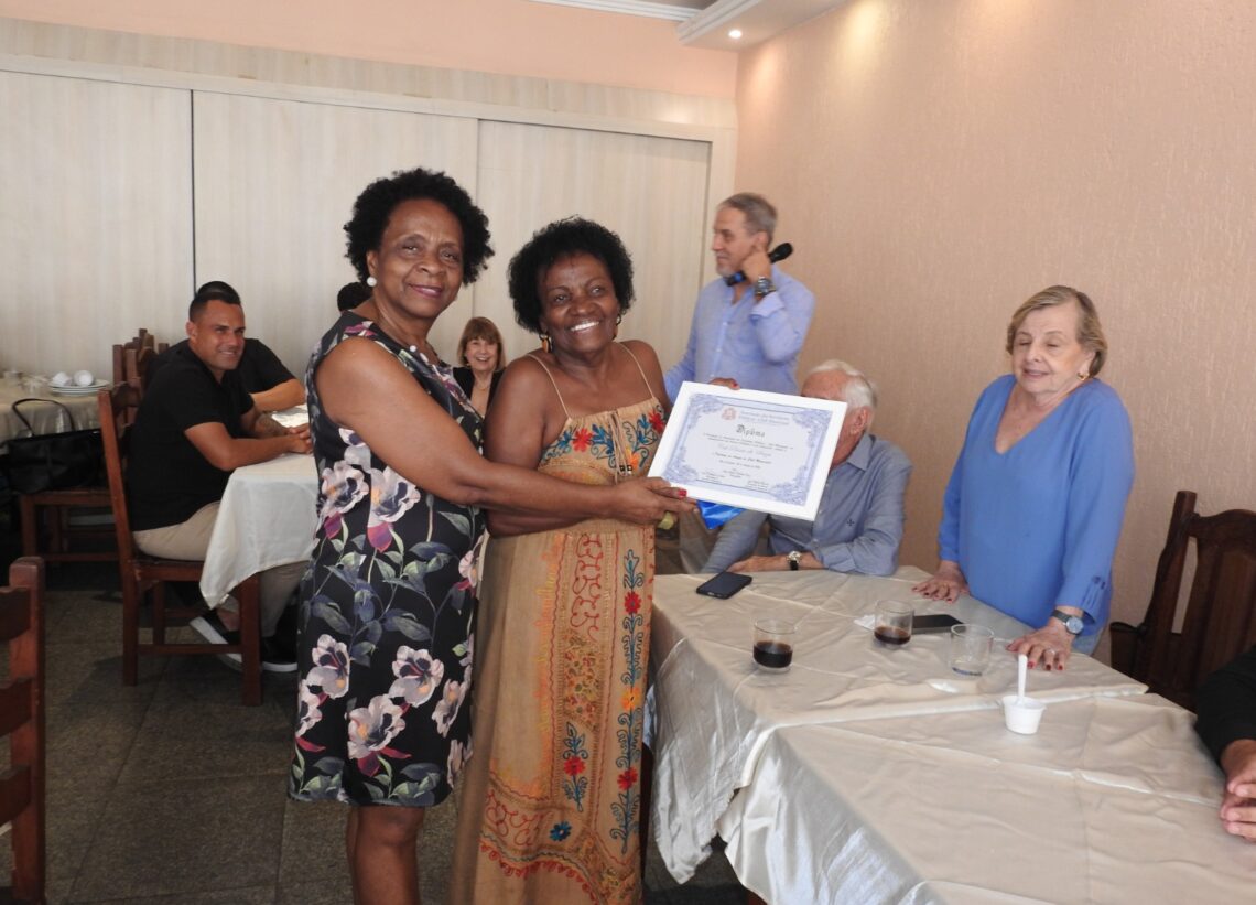 Certificado de Agradecimento e Parceria com a Asa-Rio e a Portuguesa Carioca